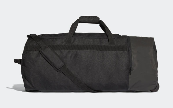 duffle-bags-allowed-on-planes-semashow